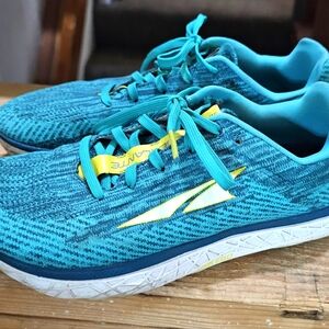 Altra Women's Teal and Yellow Athletic Shoes
